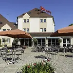 Отель Ibis Chateau-thierry 3*