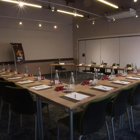 Hotel Ibis Château-thierry 3*