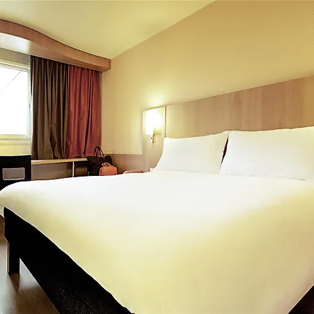 Ibis Chateau-thierry Hotel