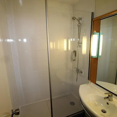 Ibis Chateau-thierry Szálloda 3*