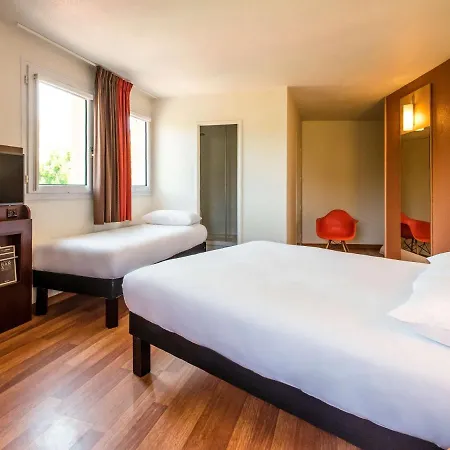 Ibis Chateau-thierry 3*