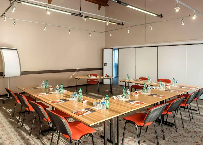 Hotel Ibis Chateau-thierry 3*